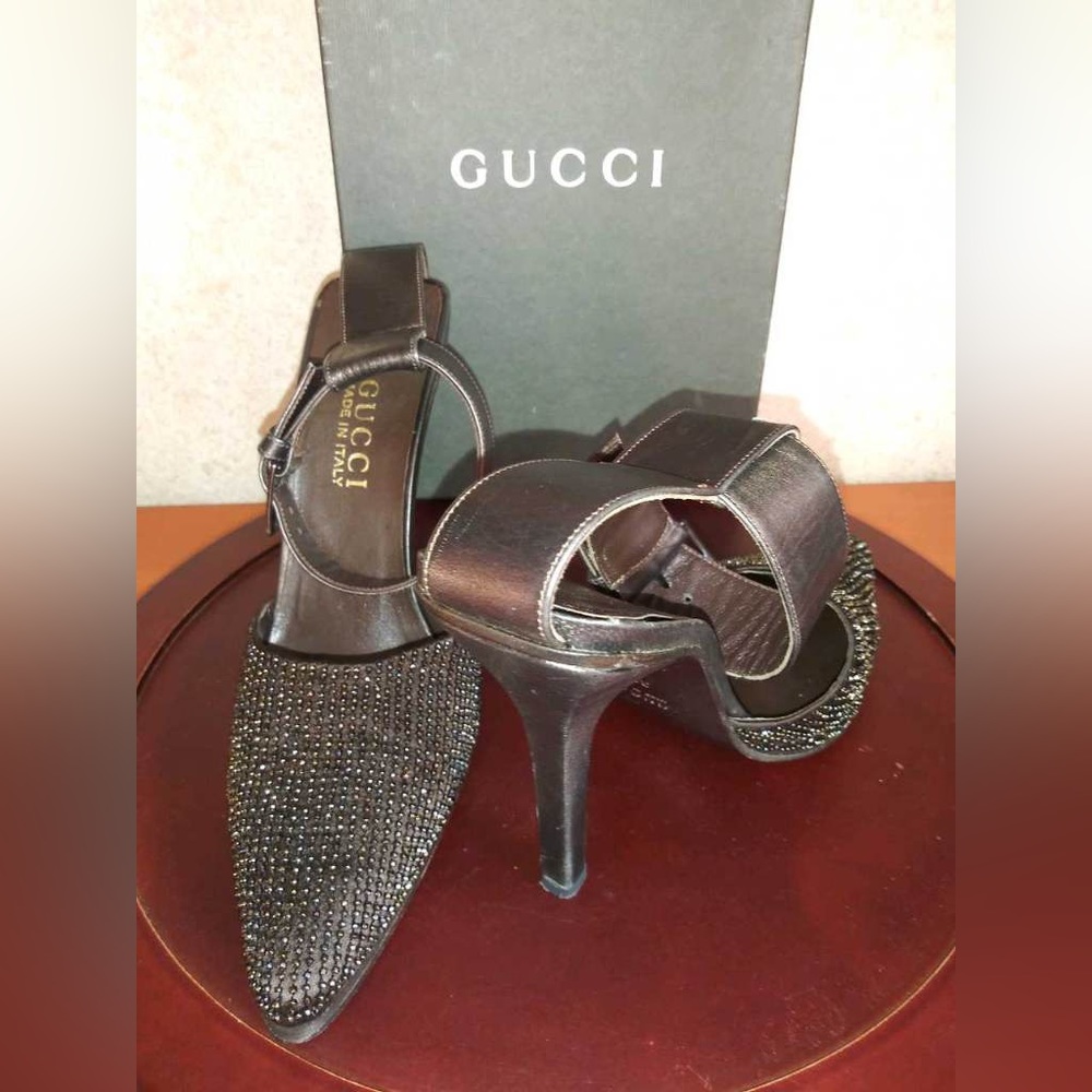 Gucci brown frosted leather ankle strap pointy shoes with beading in size 6.5 - Picture 3 of 11